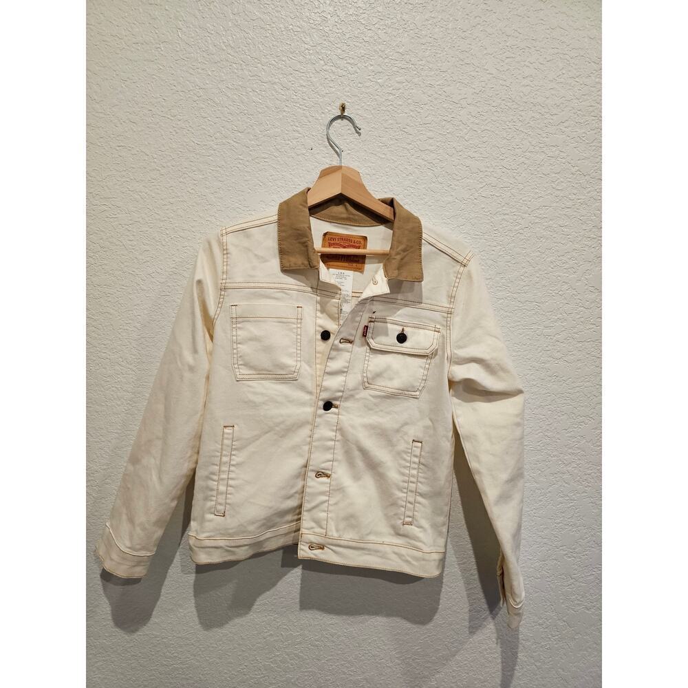 Levi's® Premium
Trucker Jacket sz white sz Large 12-13 teens